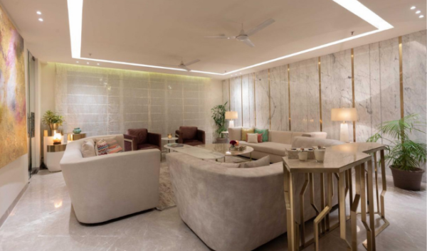 Luxury Apartment at DLF Magnolia, Gurugram